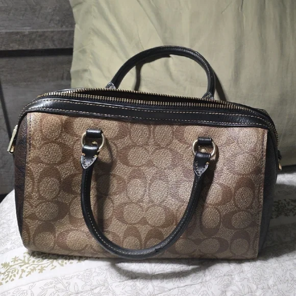 Coach Brown and Black Women's Handbag - Picture 2 of 7